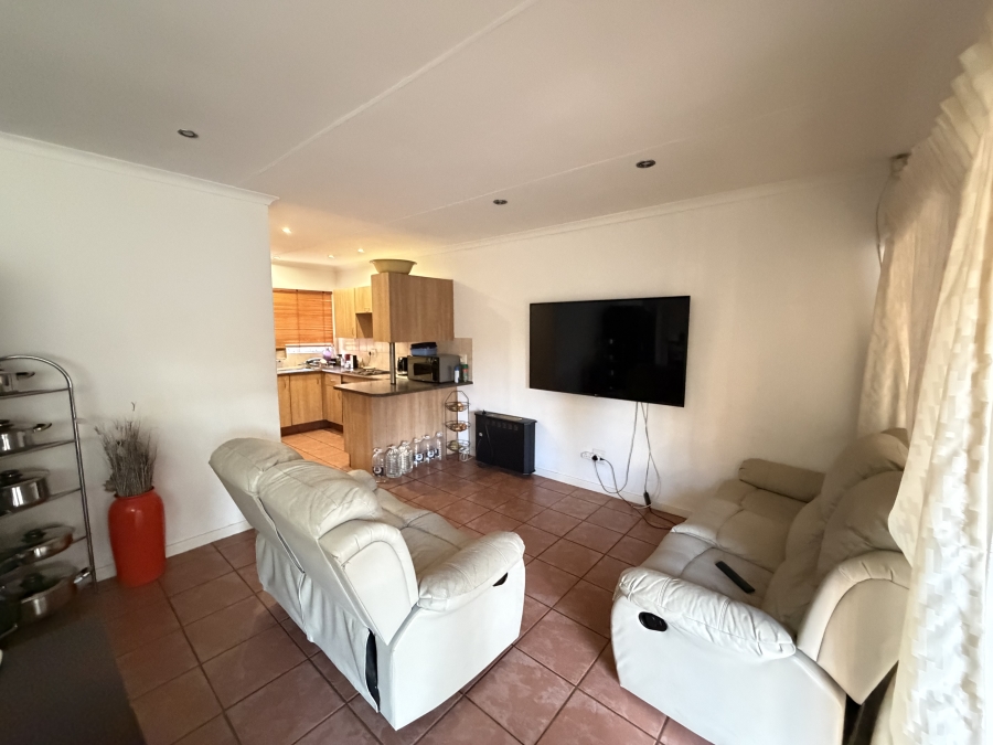 2 Bedroom Property for Sale in Meyerspark Gauteng