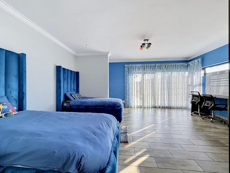 6 Bedroom Property for Sale in The Hills Game Reserve Estate Gauteng