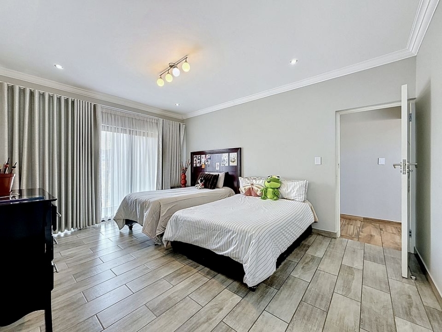 6 Bedroom Property for Sale in The Hills Game Reserve Estate Gauteng
