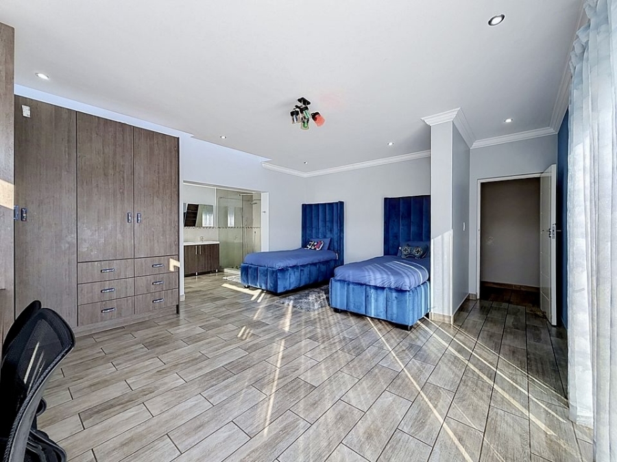 6 Bedroom Property for Sale in The Hills Game Reserve Estate Gauteng