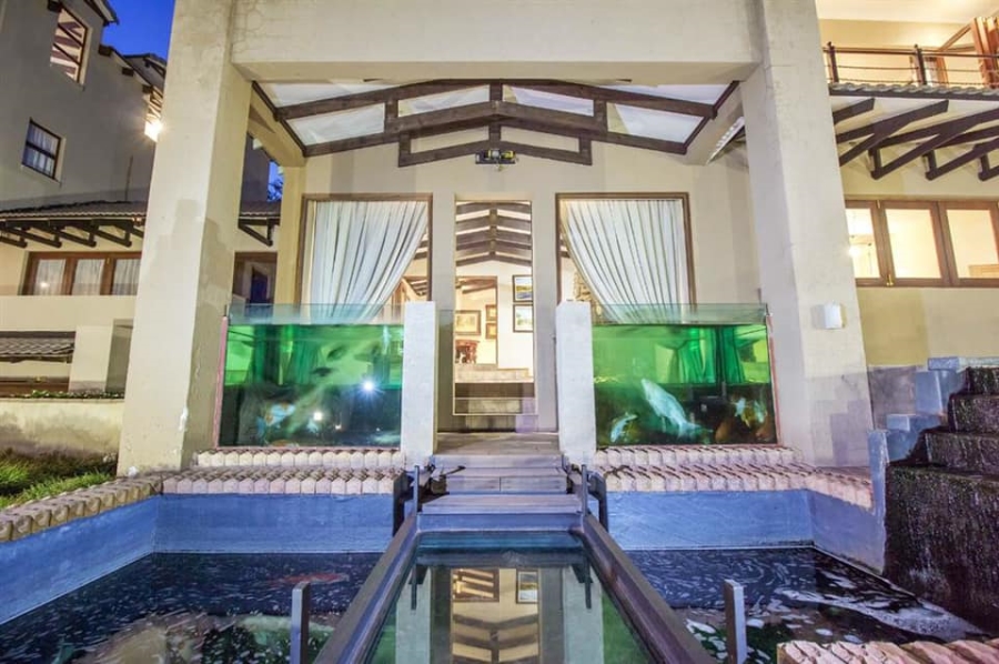 9 Bedroom Property for Sale in Waterkloof Ridge Gauteng