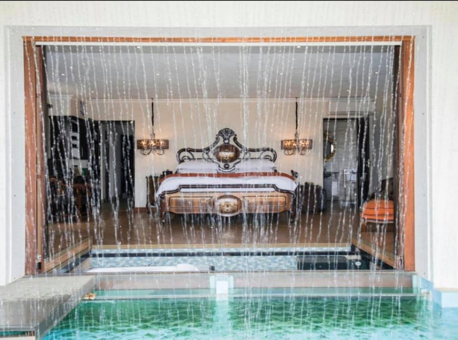 9 Bedroom Property for Sale in Waterkloof Ridge Gauteng