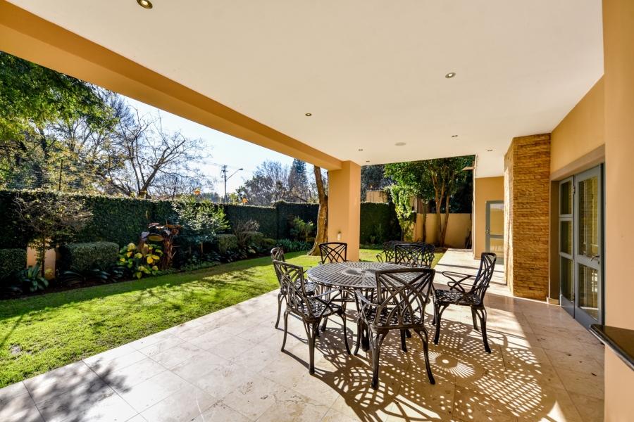 4 Bedroom Property for Sale in Baileys Muckleneuk Gauteng