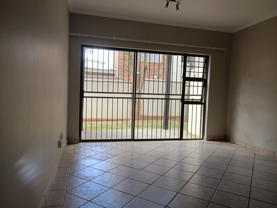 1 Bedroom Property for Sale in Hazeldean Gauteng