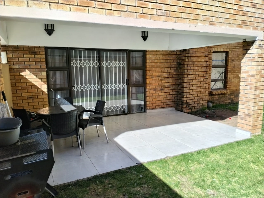 3 Bedroom Property for Sale in Noordhang Gauteng