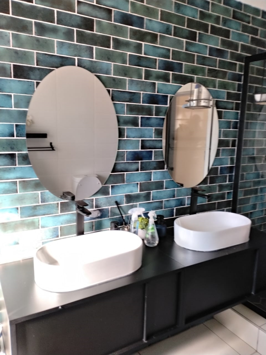 3 Bedroom Property for Sale in Noordhang Gauteng