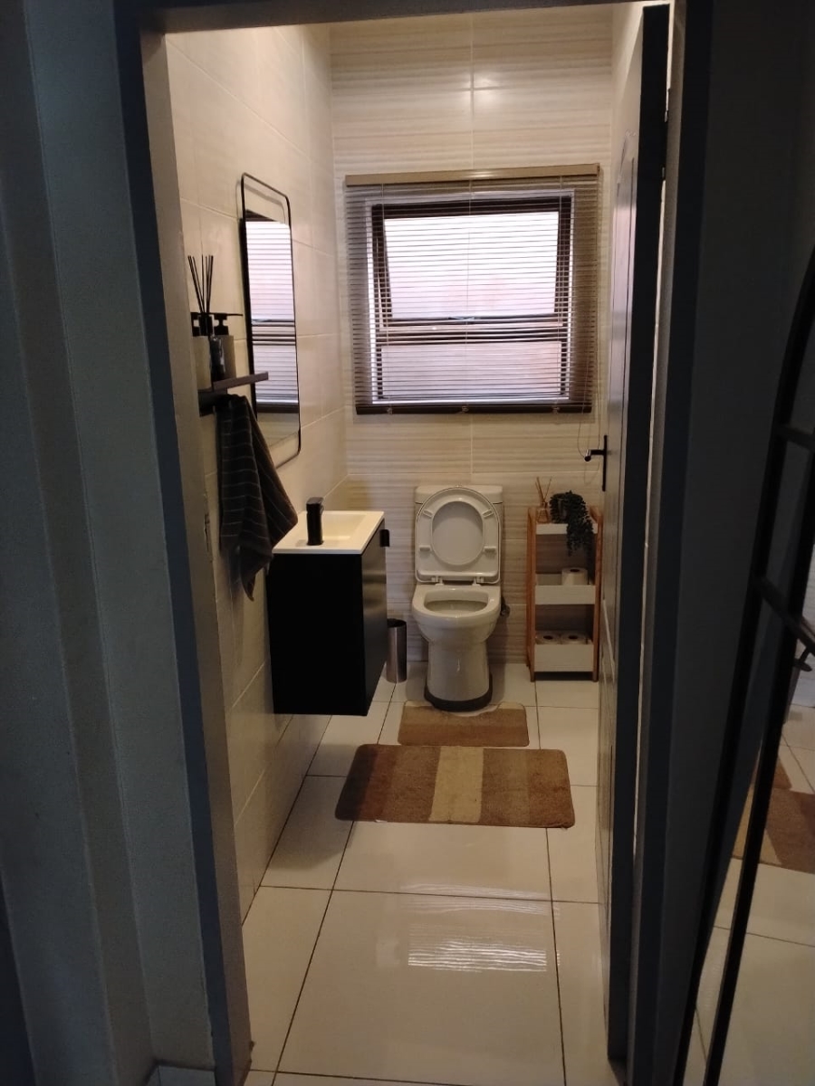 3 Bedroom Property for Sale in Noordhang Gauteng