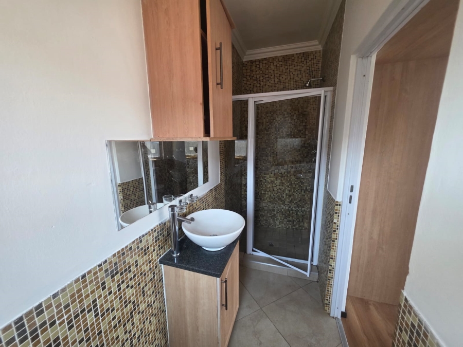 To Let 4 Bedroom Property for Rent in Ebotse Golf Estate Gauteng