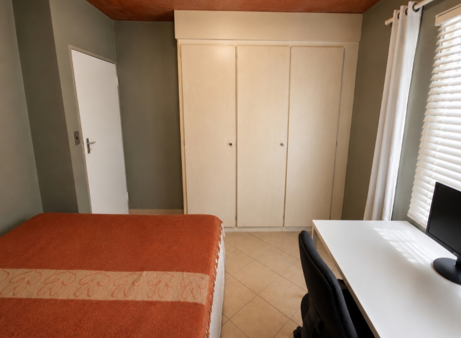 2 Bedroom Property for Sale in Eco Park Gauteng