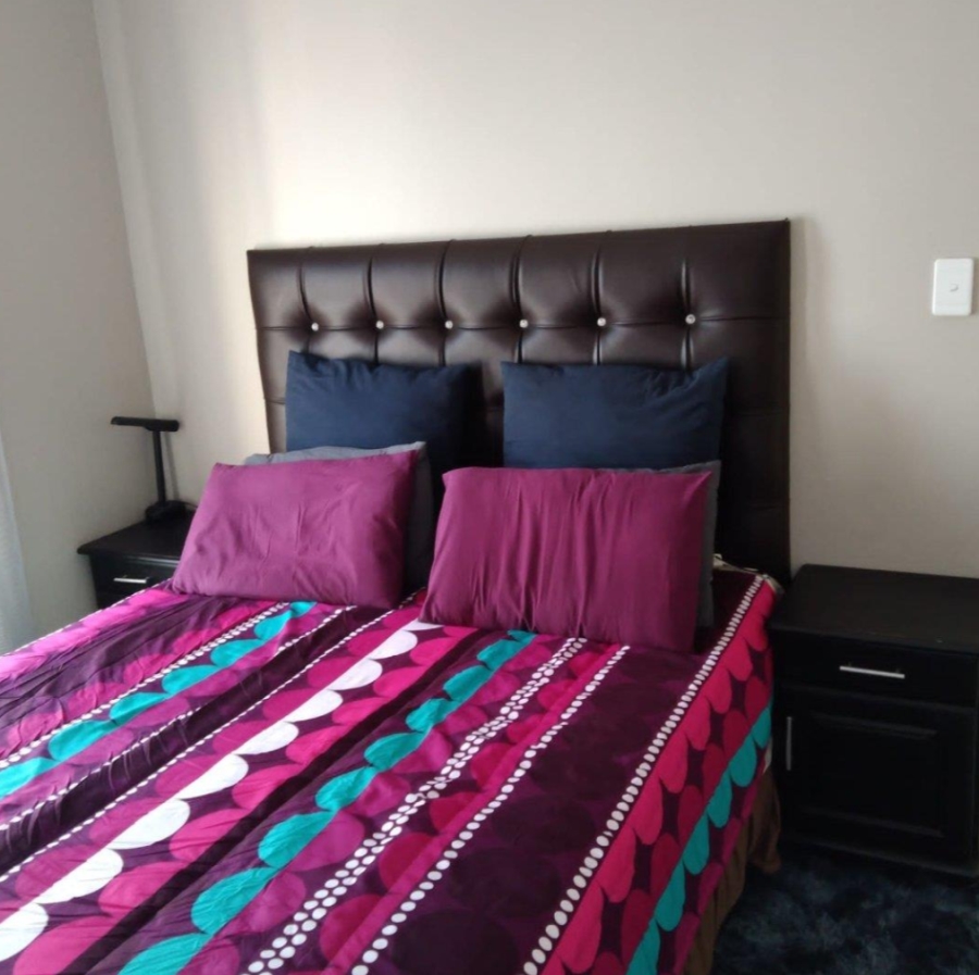 2 Bedroom Property for Sale in Kosmosdal Gauteng