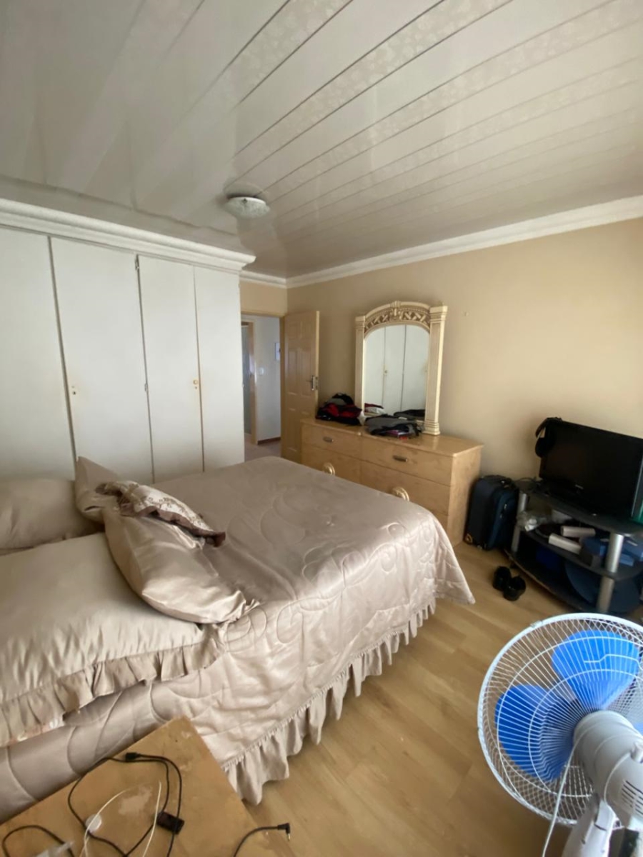 2 Bedroom Property for Sale in The Orchards Gauteng