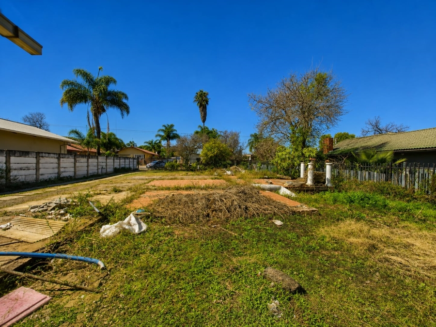 1 Bedroom Property for Sale in Wonderboom South Gauteng