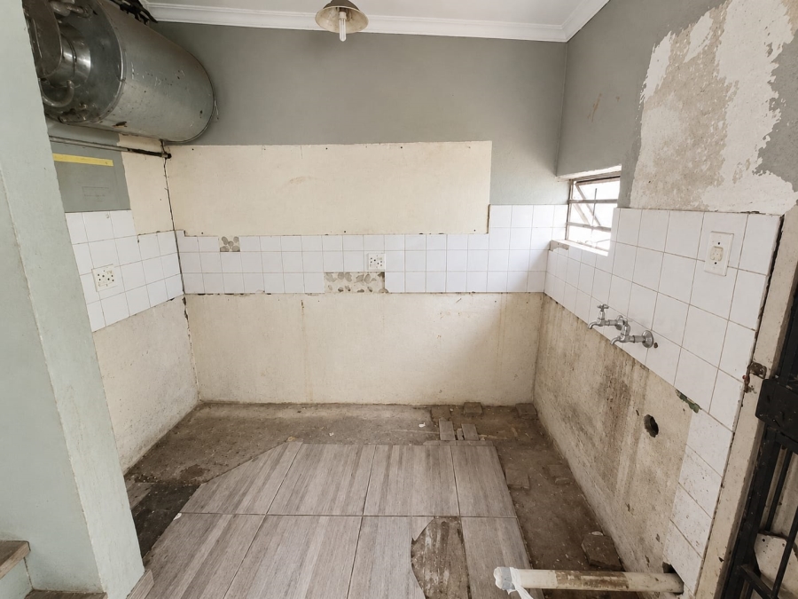 1 Bedroom Property for Sale in Wonderboom South Gauteng