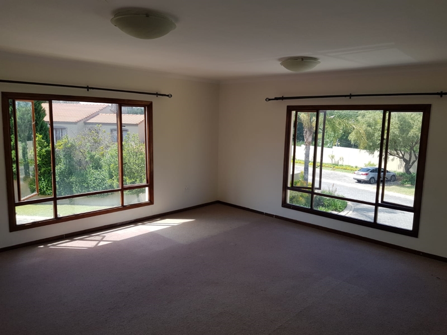 To Let 3 Bedroom Property for Rent in Broadacres Gauteng