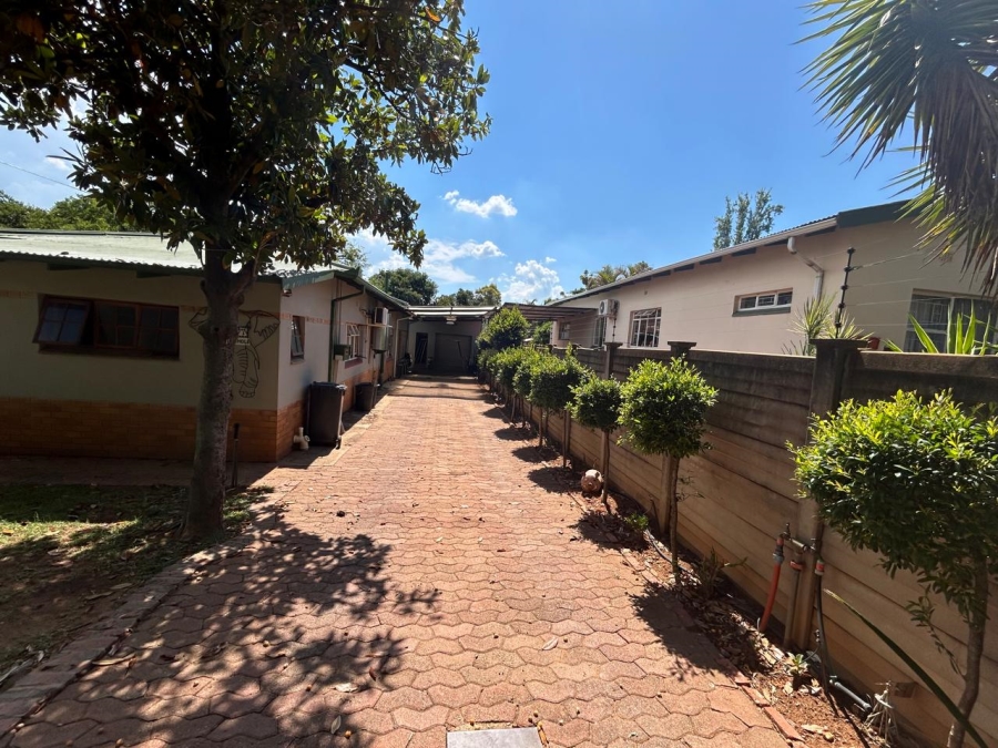 To Let 3 Bedroom Property for Rent in Rietfontein Gauteng