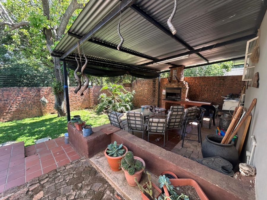 To Let 3 Bedroom Property for Rent in Rietfontein Gauteng