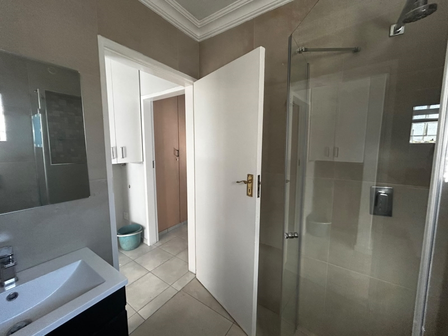To Let 2 Bedroom Property for Rent in Moregloed Gauteng