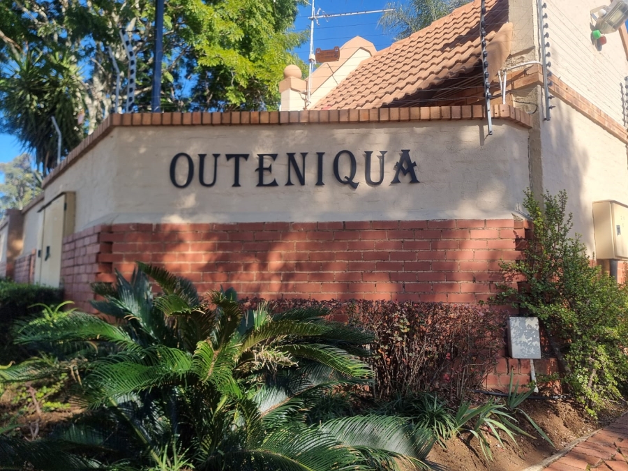 To Let 3 Bedroom Property for Rent in Equestria Gauteng