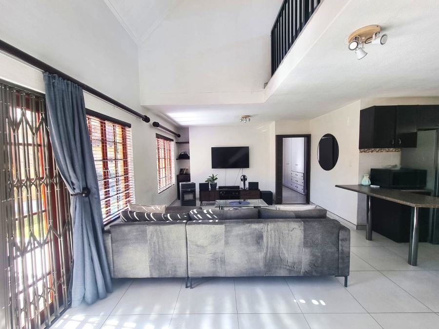 To Let 3 Bedroom Property for Rent in Equestria Gauteng