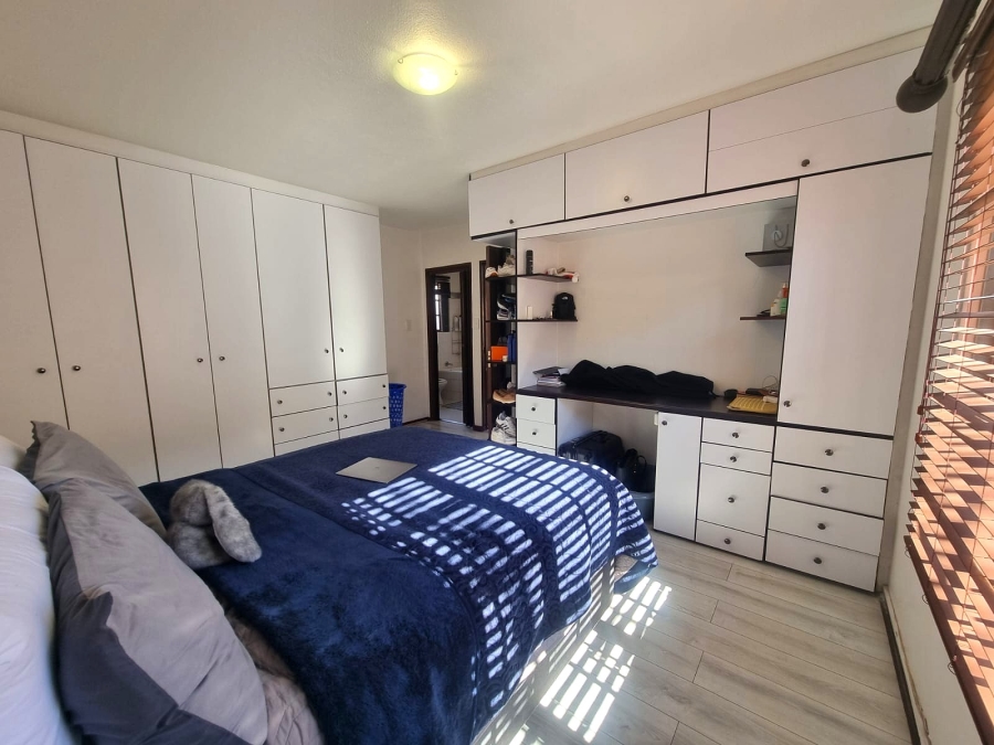 To Let 3 Bedroom Property for Rent in Equestria Gauteng