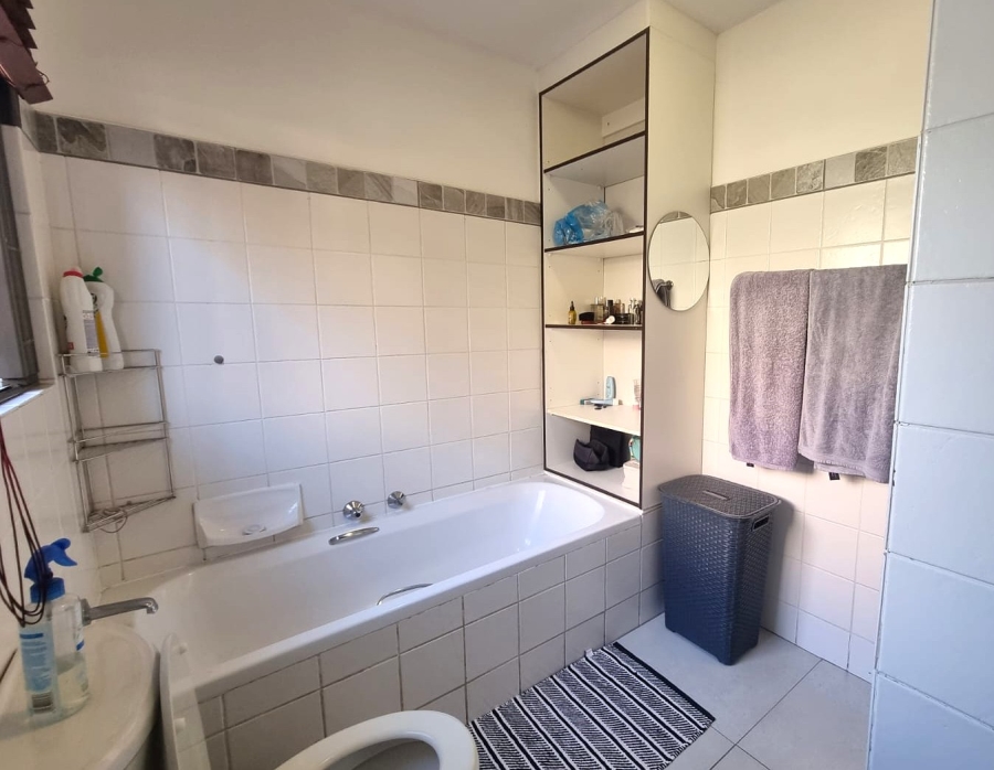 To Let 3 Bedroom Property for Rent in Equestria Gauteng