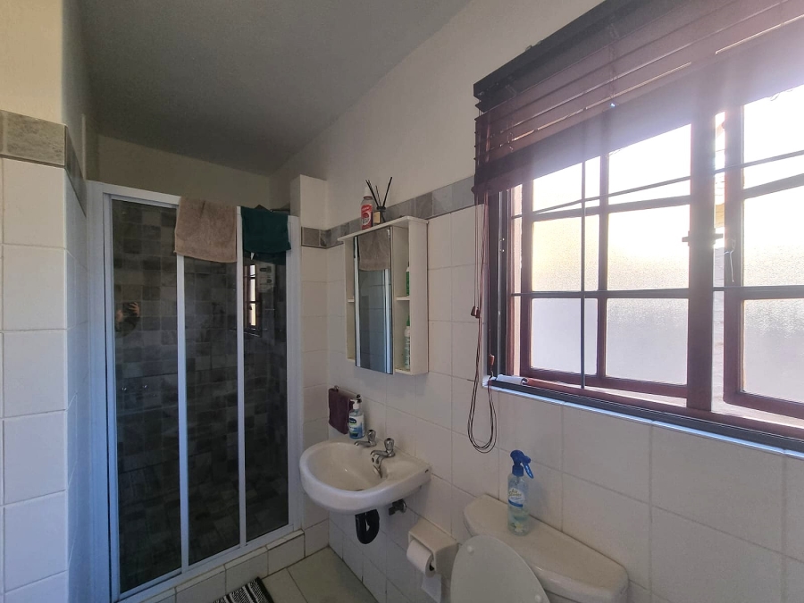 To Let 3 Bedroom Property for Rent in Equestria Gauteng