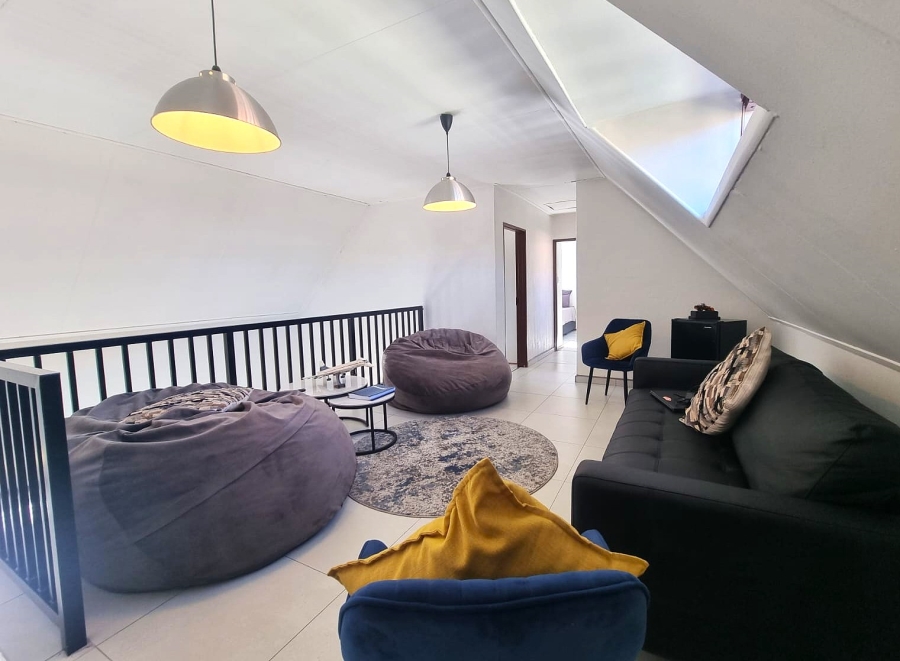 To Let 3 Bedroom Property for Rent in Equestria Gauteng