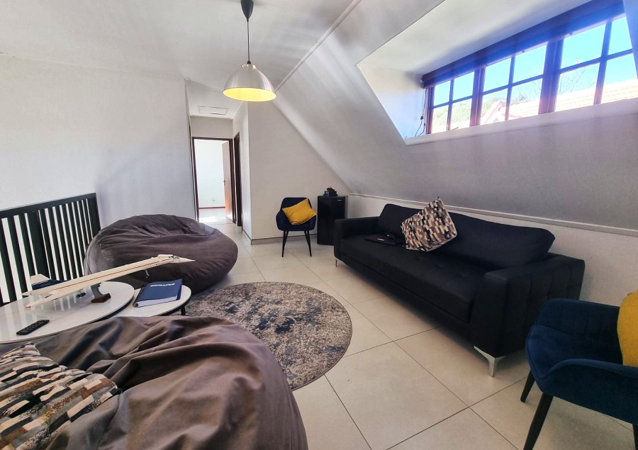 To Let 3 Bedroom Property for Rent in Equestria Gauteng