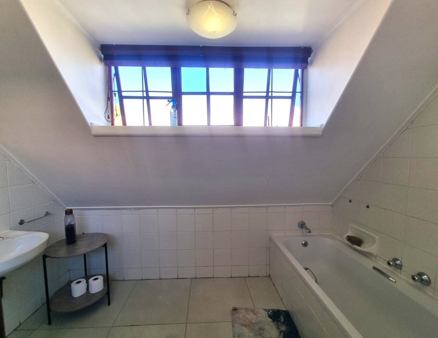 To Let 3 Bedroom Property for Rent in Equestria Gauteng