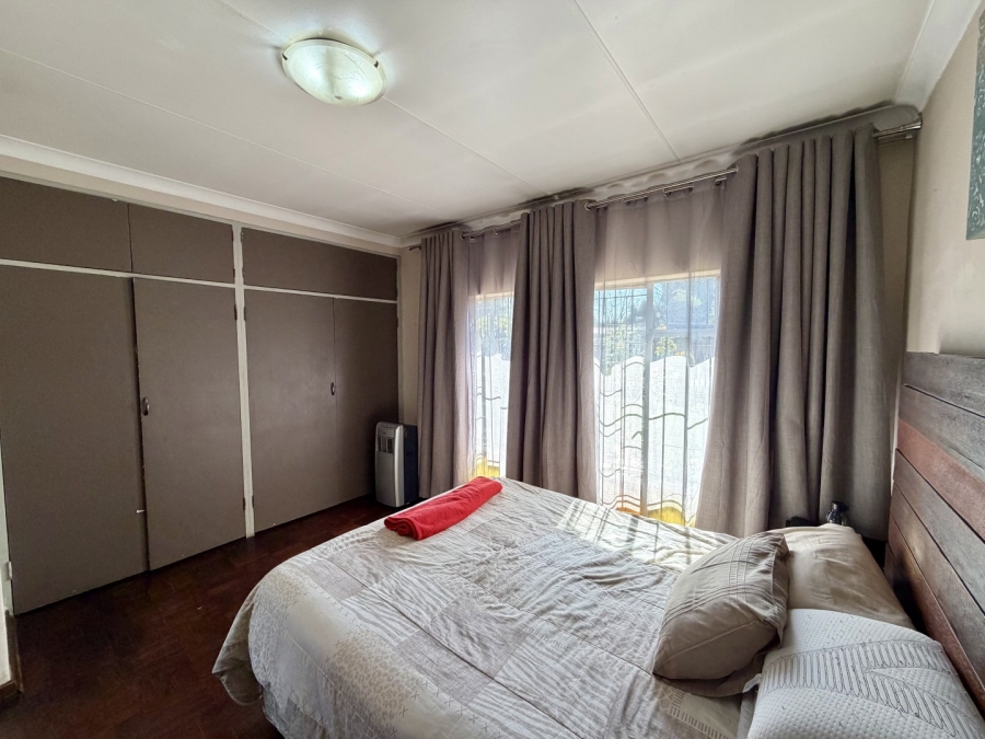 4 Bedroom Property for Sale in Kilner Park Gauteng