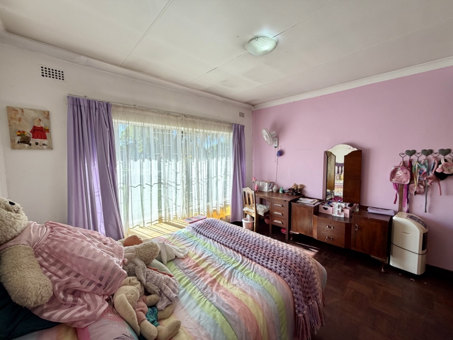 4 Bedroom Property for Sale in Kilner Park Gauteng