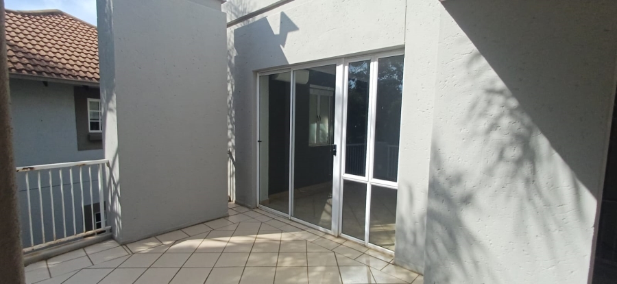 To Let 4 Bedroom Property for Rent in Silver Lakes Golf Estate Gauteng