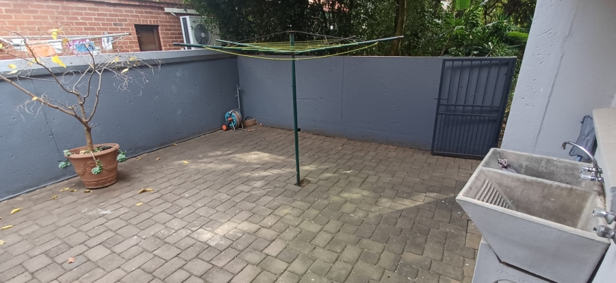 To Let 4 Bedroom Property for Rent in Silver Lakes Golf Estate Gauteng