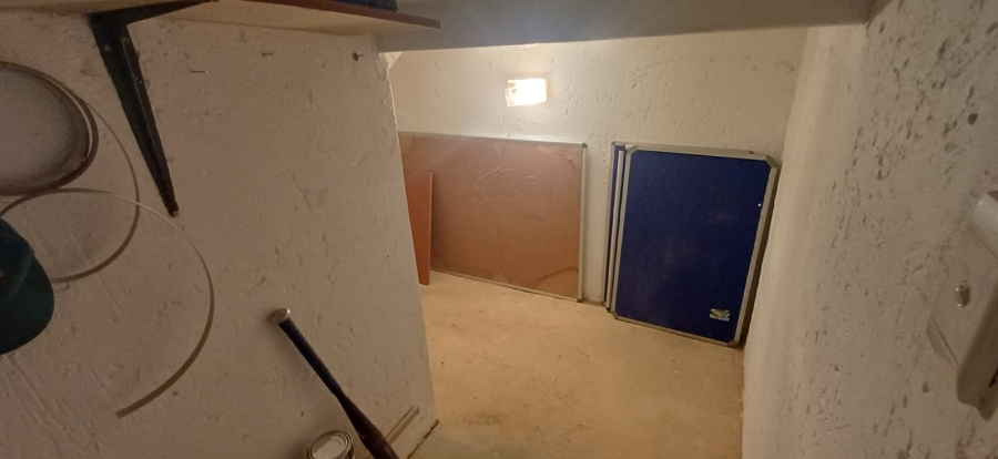 To Let 4 Bedroom Property for Rent in Silver Lakes Golf Estate Gauteng