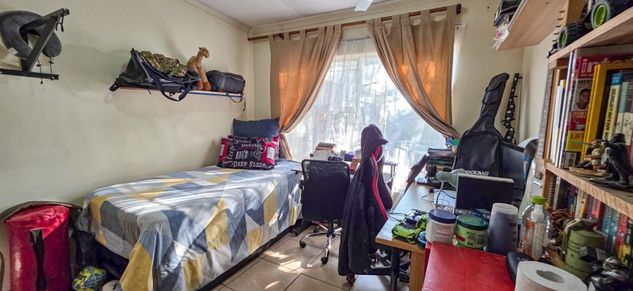 6 Bedroom Property for Sale in Wonderboom Gauteng