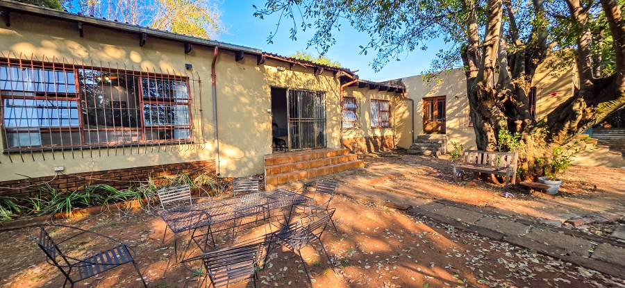 6 Bedroom Property for Sale in Wonderboom Gauteng