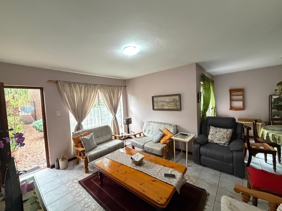 To Let 3 Bedroom Property for Rent in Villieria Gauteng