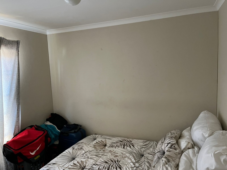 2 Bedroom Property for Sale in Palm Ridge Gauteng