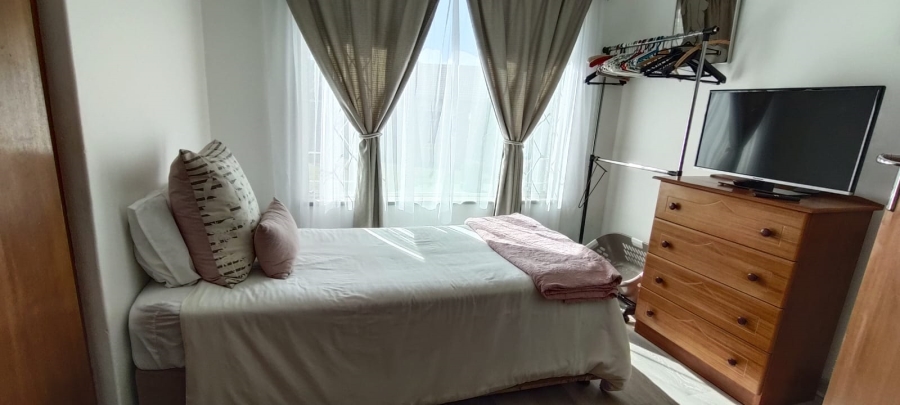 3 Bedroom Property for Sale in Helikonpark Gauteng