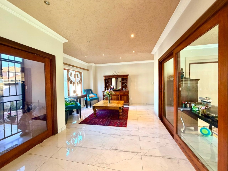 To Let 3 Bedroom Property for Rent in Goedeburg Gauteng