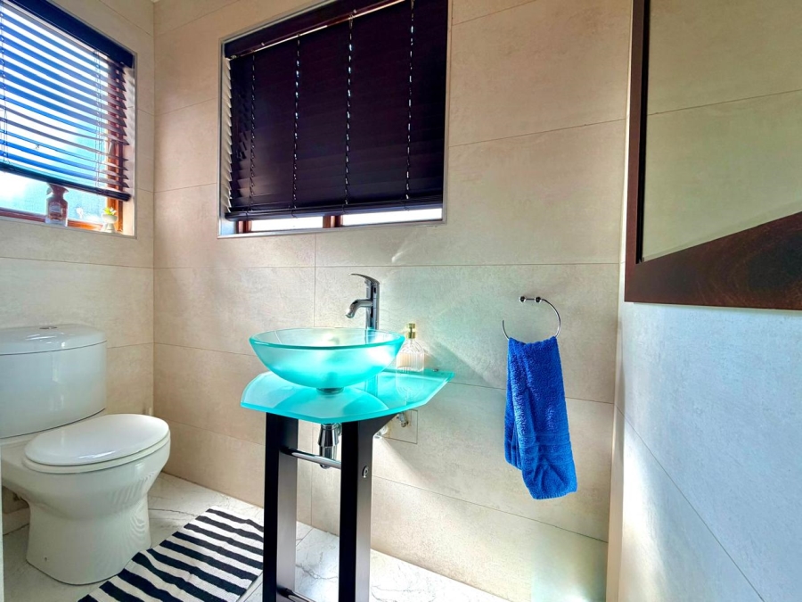 To Let 3 Bedroom Property for Rent in Goedeburg Gauteng