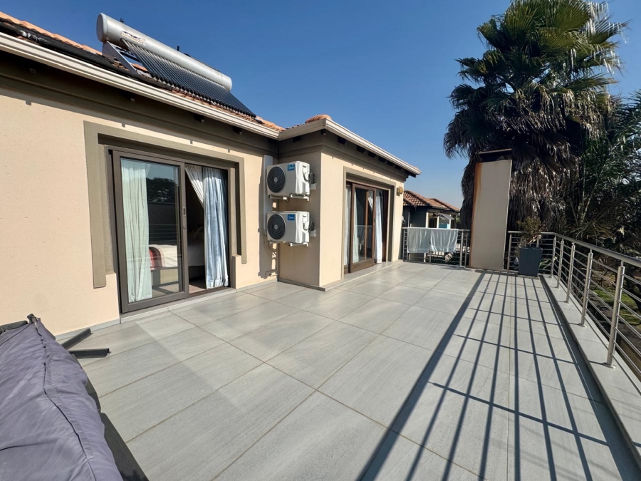 To Let 3 Bedroom Property for Rent in Goedeburg Gauteng