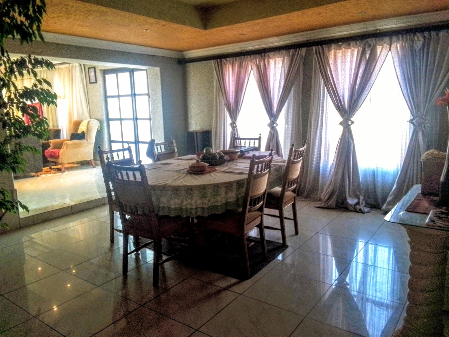 4 Bedroom Property for Sale in Witpoortjie Gauteng