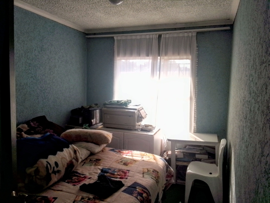 4 Bedroom Property for Sale in Witpoortjie Gauteng