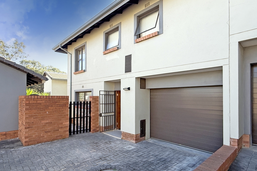 3 Bedroom Property for Sale in Kyalami Hills Gauteng