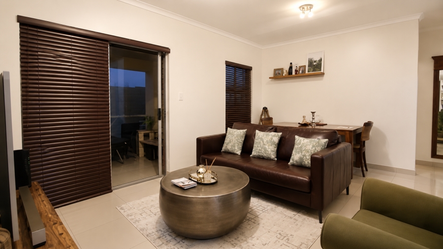 2 Bedroom Property for Sale in Die Hoewes Gauteng