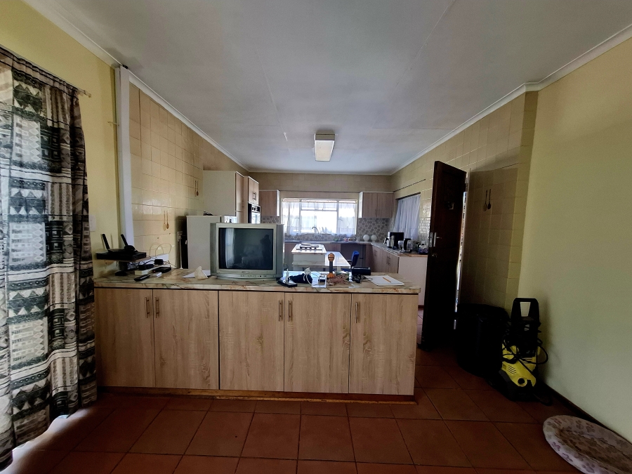 To Let 3 Bedroom Property for Rent in Brakpan Central Gauteng
