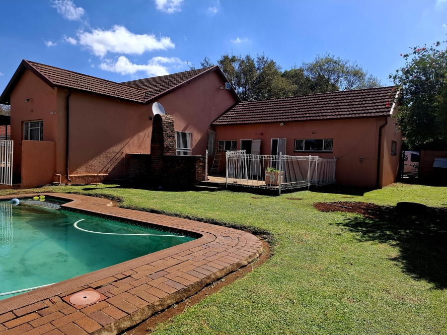 To Let 3 Bedroom Property for Rent in Brakpan Central Gauteng