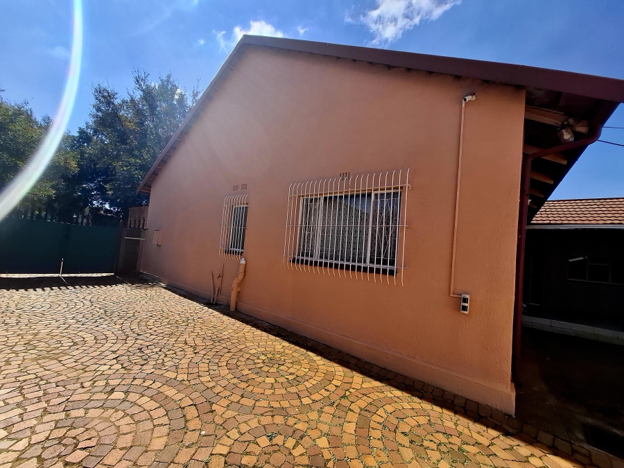 To Let 3 Bedroom Property for Rent in Brakpan Central Gauteng