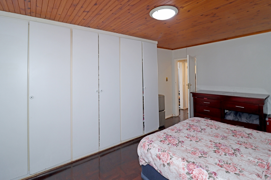 2 Bedroom Property for Sale in Observatory Gauteng